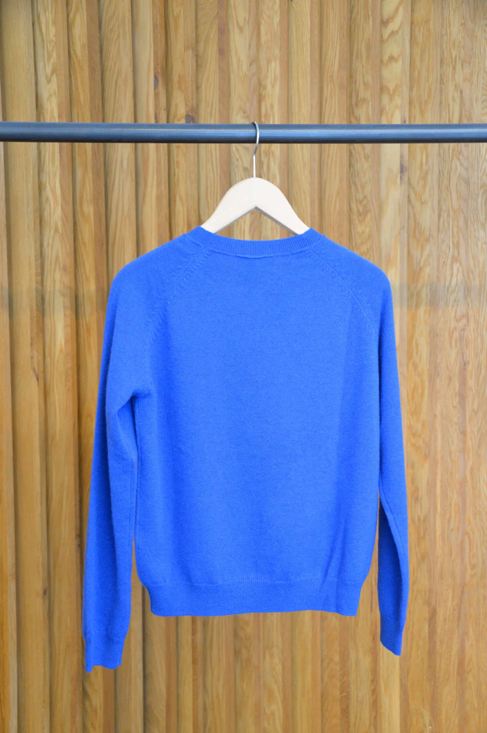 Pull Mila Light Blue