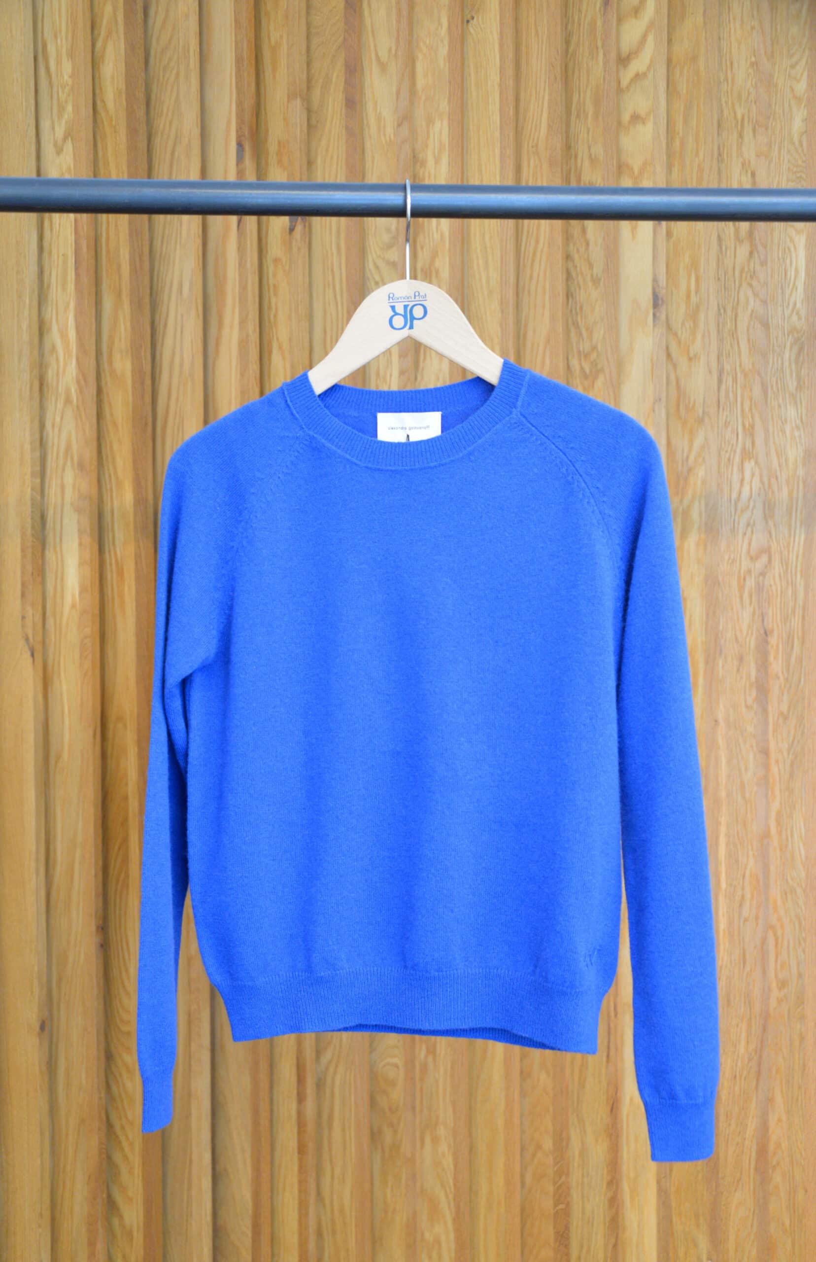 Pull Mila Light Blue