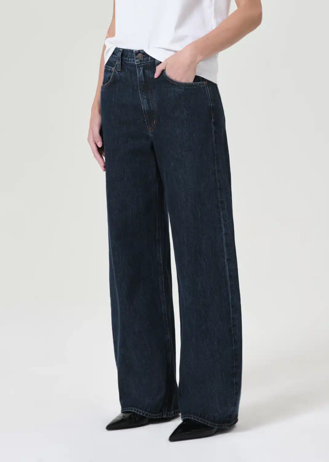 Jean Low Curve Pendulum