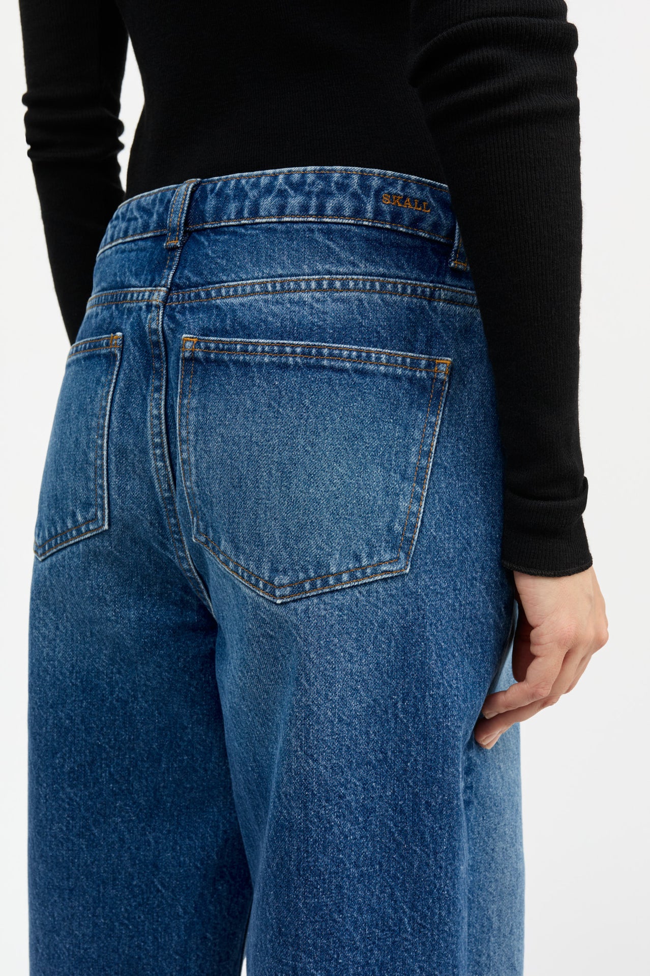 Jean Willow Wide