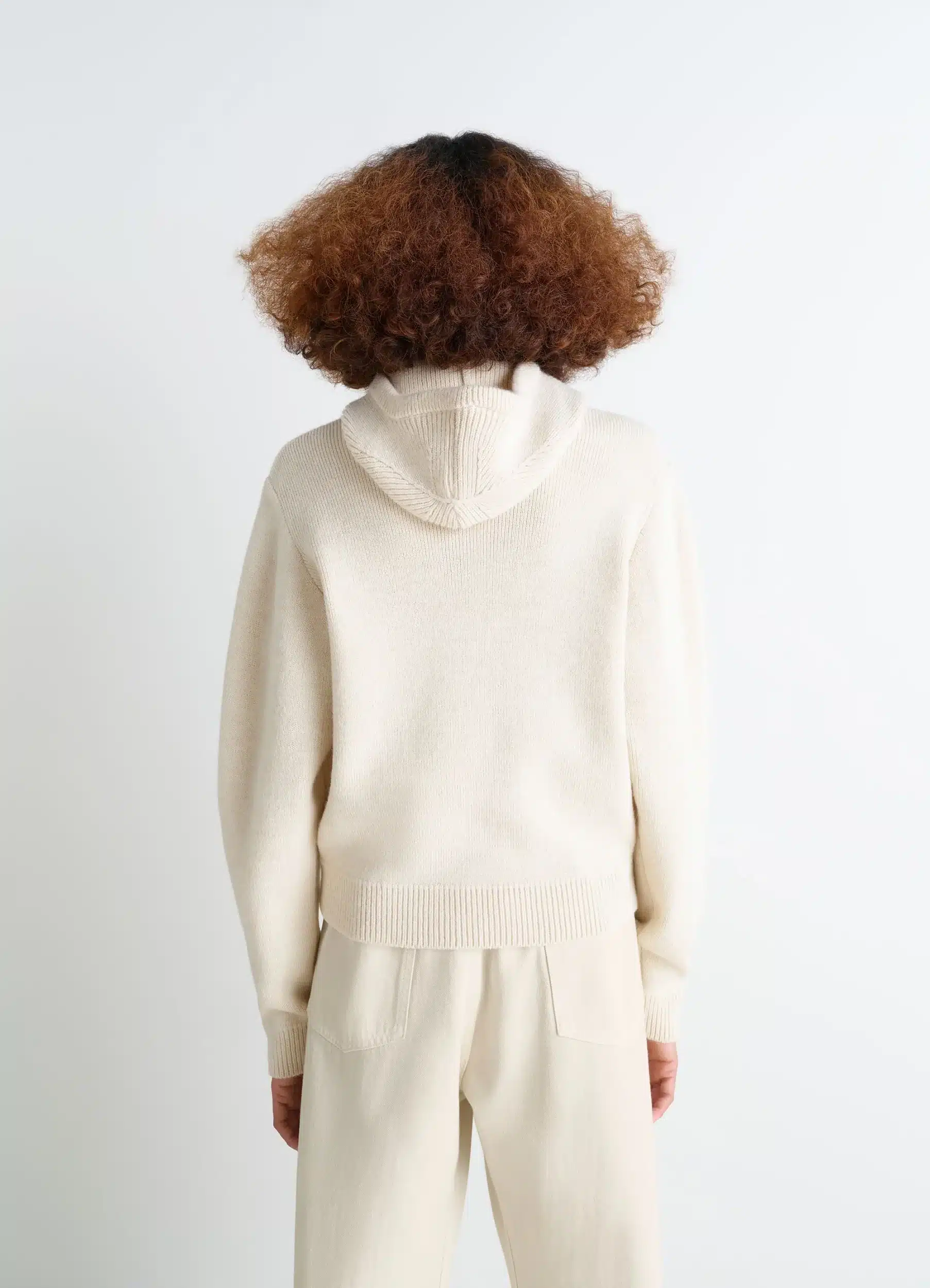Pull à Capuche